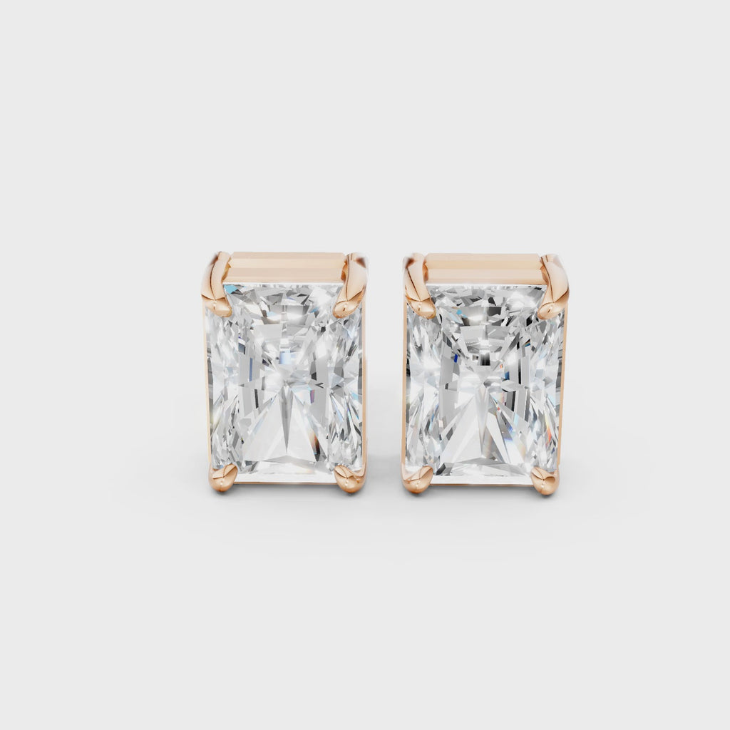Emerald earring