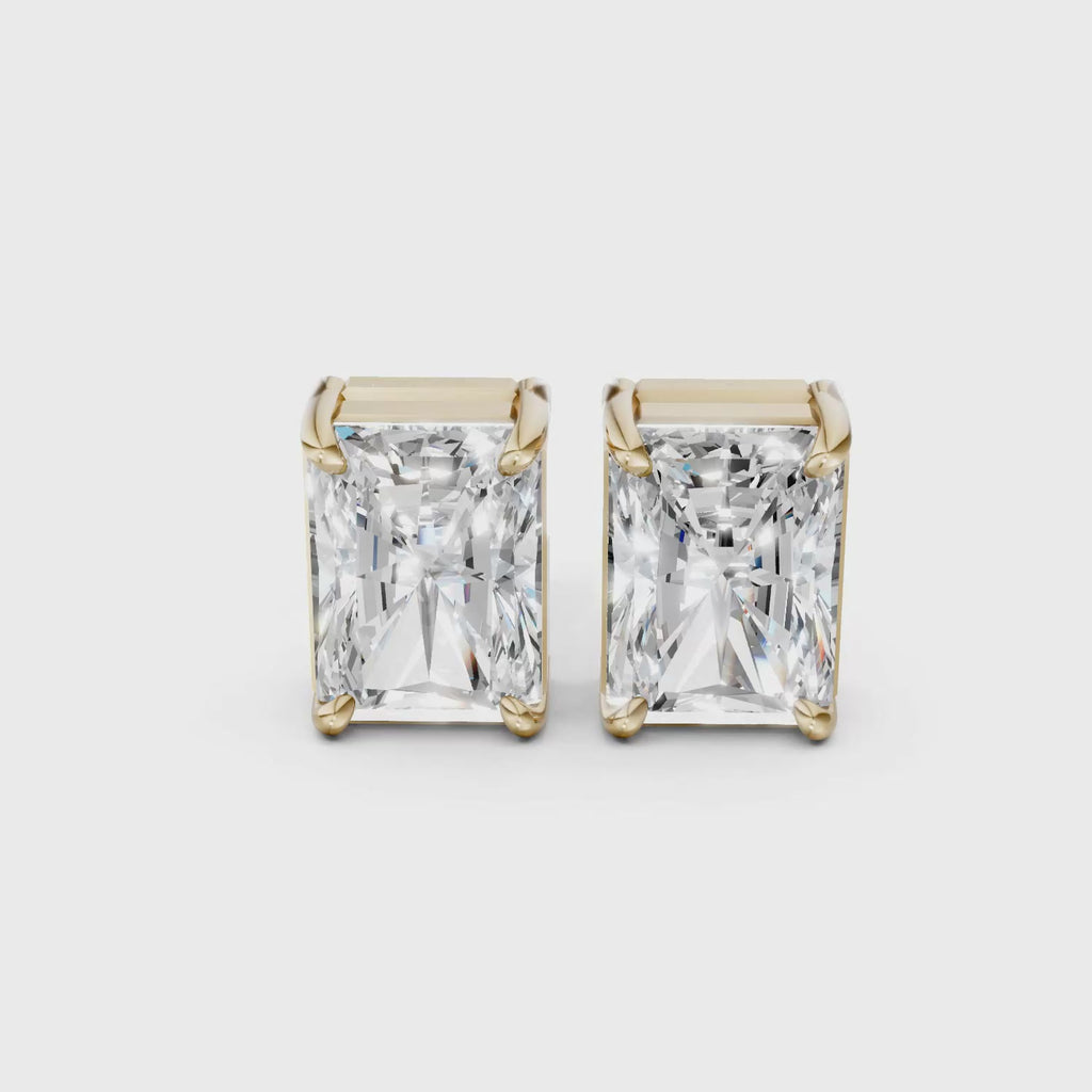Emerald earring